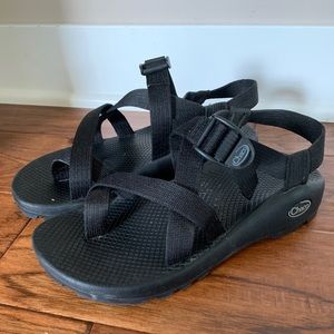 Chaco women size 8 Wide